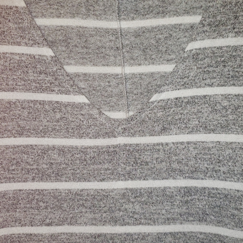 Market and Spruce sleeveless shirt - Picture 4 of 4